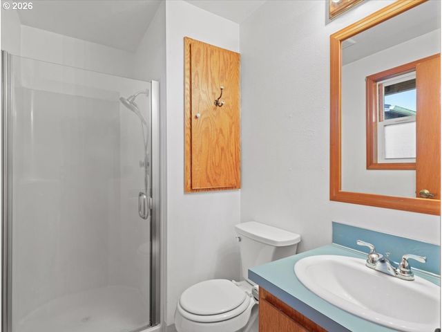 4715 Se 87TH Ave, Portland, OR 97266