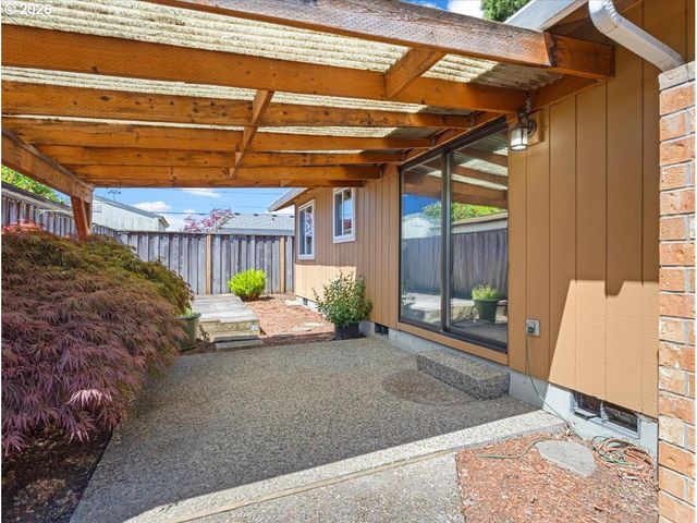 4715 Se 87TH Ave, Portland, OR 97266