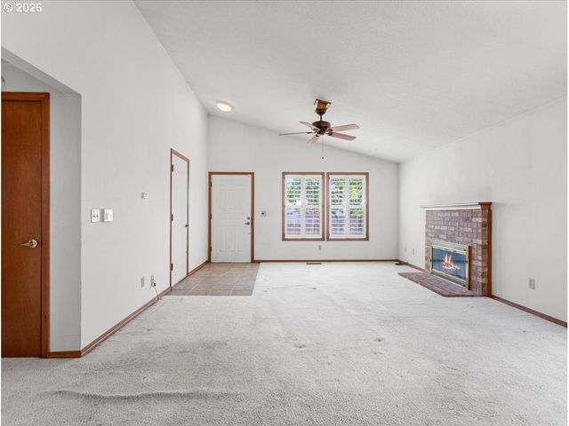 4715 Se 87TH Ave, Portland, OR 97266