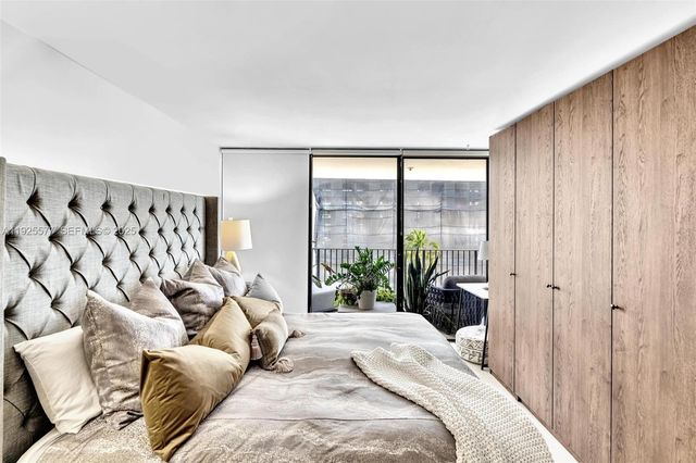 1865 Brickell Ave A703, Miami, FL 33129