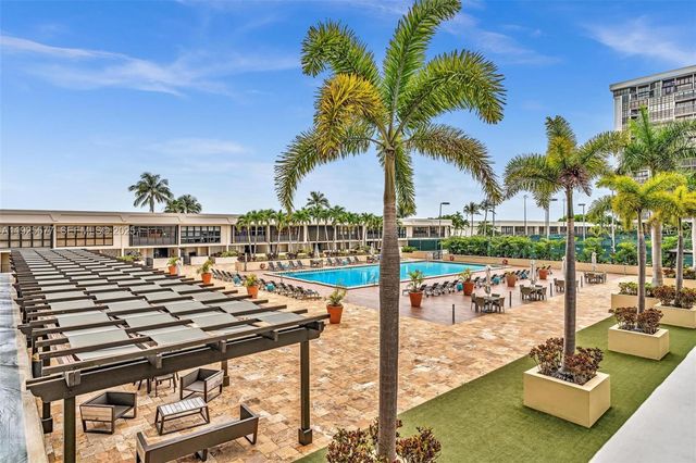 1865 Brickell Ave A703, Miami, FL 33129