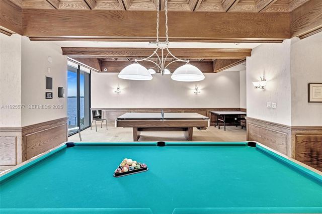 1865 Brickell Ave A703, Miami, FL 33129