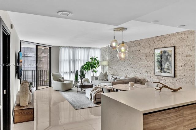 1865 Brickell Ave A703, Miami, FL 33129