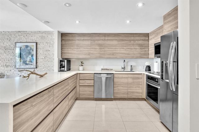 1865 Brickell Ave A703, Miami, FL 33129