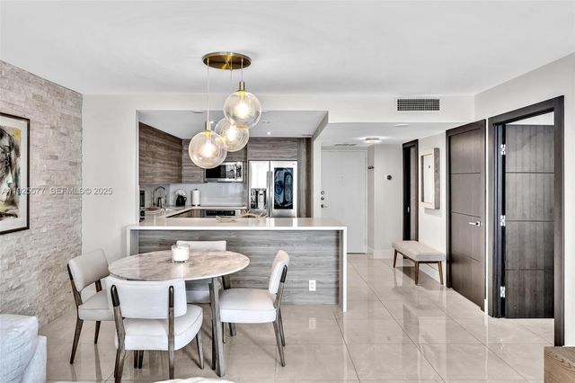 1865 Brickell Ave A703, Miami, FL 33129