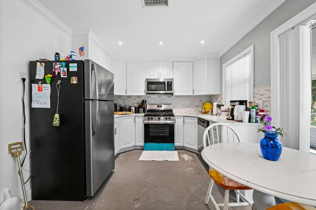 6296 CARTHAGE Circle N, Greenacres, FL 33463