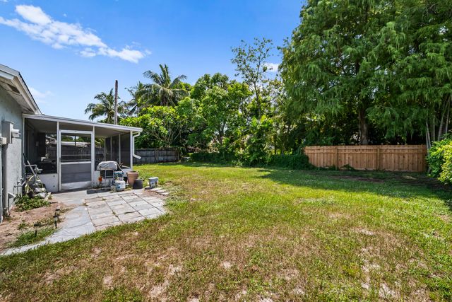 6296 CARTHAGE Circle N, Greenacres, FL 33463