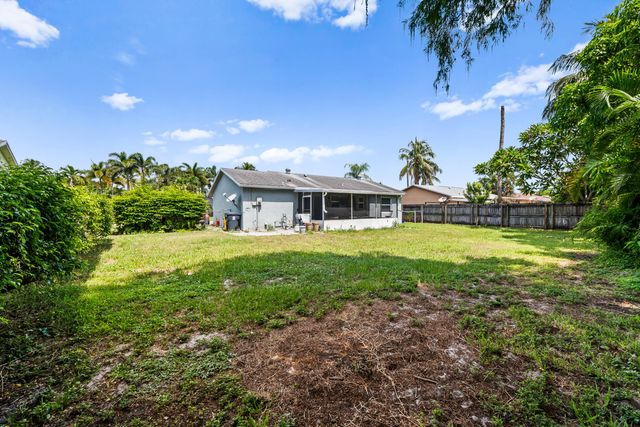 6296 CARTHAGE Circle N, Greenacres, FL 33463