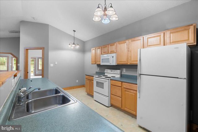 1039 QUAIL ROAD, Basye, VA 22810