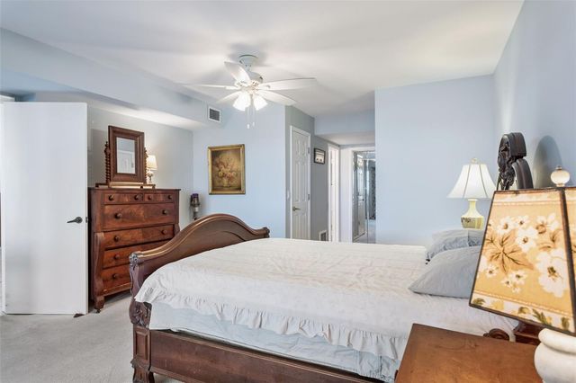 5130 BRITTANY DRIVE S 1002, St Petersburg, FL 33715