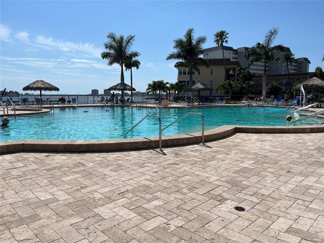 5130 BRITTANY DRIVE S 1002, St Petersburg, FL 33715