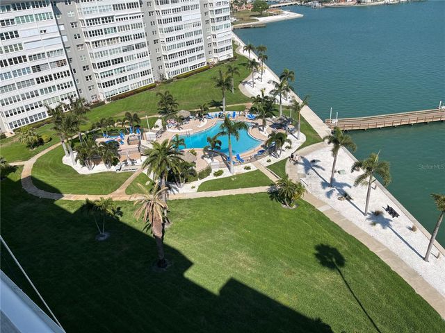 5130 BRITTANY DRIVE S 1002, St Petersburg, FL 33715