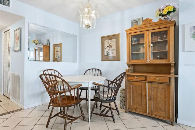 5130 BRITTANY DRIVE S 1002, St Petersburg, FL 33715