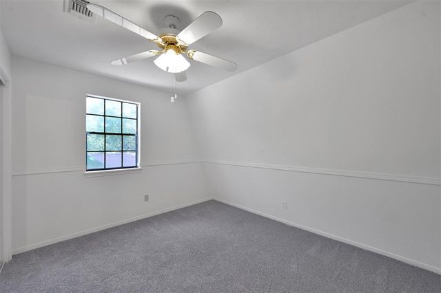 18092 Split Oak Circle, New Caney, TX 77357