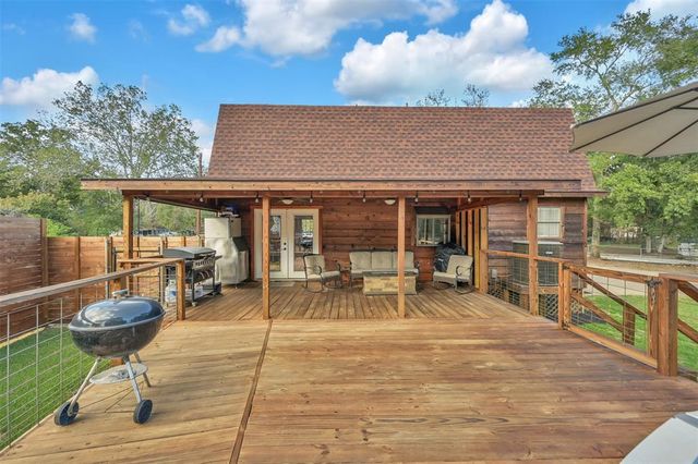 18092 Split Oak Circle, New Caney, TX 77357