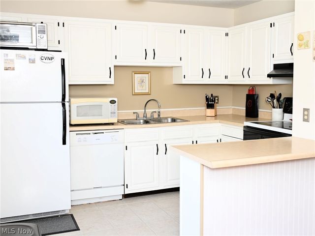 1259 Bailey Road, Cuyahoga Falls, OH 44221