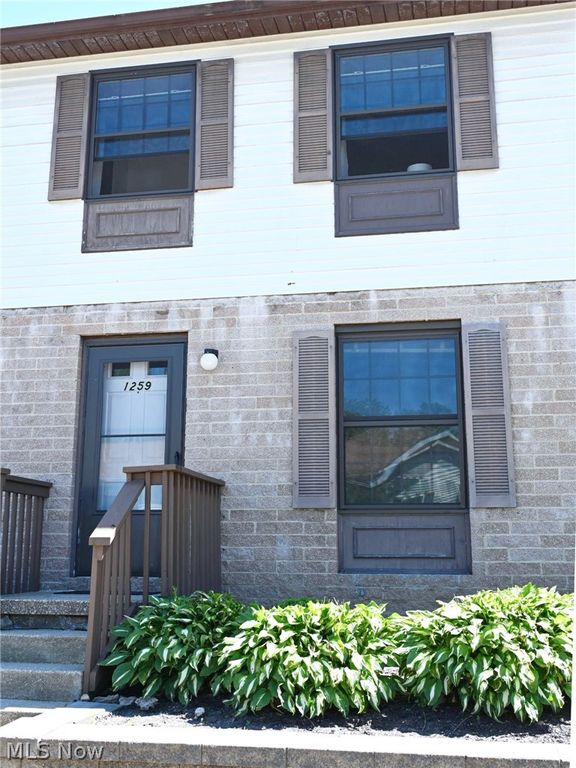 1259 Bailey Road, Cuyahoga Falls, OH 44221