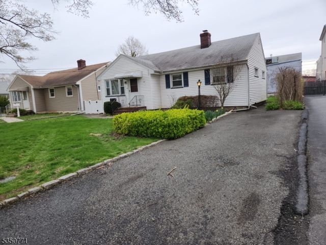 22 Washington St, Clark Twp., NJ 07066