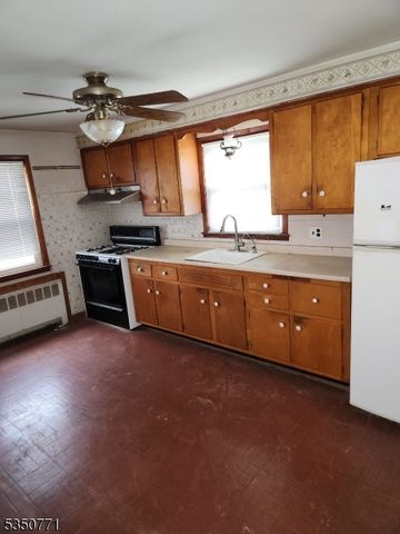 22 Washington St, Clark Twp., NJ 07066