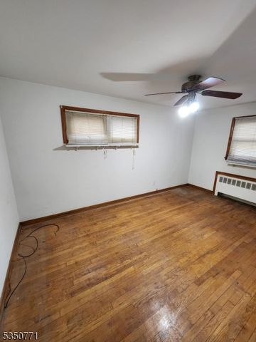 22 Washington St, Clark Twp., NJ 07066