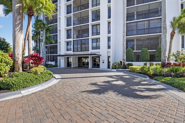 7738 Lakeside Boulevard 352, Boca Raton, FL 33434