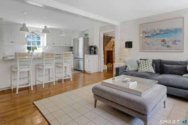 18 Forest Lane, Wilton, CT 06897