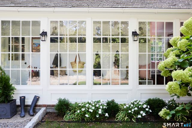 18 Forest Lane, Wilton, CT 06897