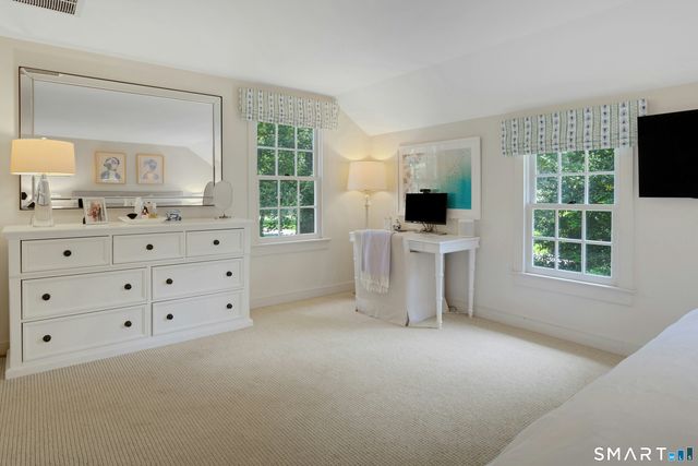 18 Forest Lane, Wilton, CT 06897