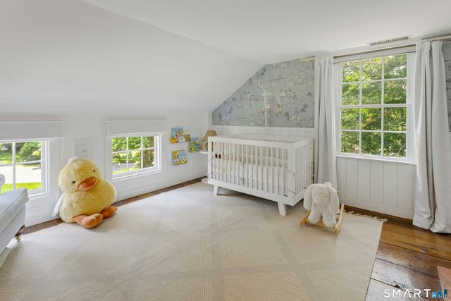 18 Forest Lane, Wilton, CT 06897