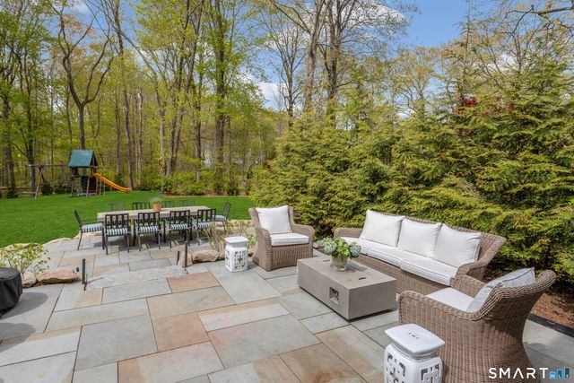 18 Forest Lane, Wilton, CT 06897