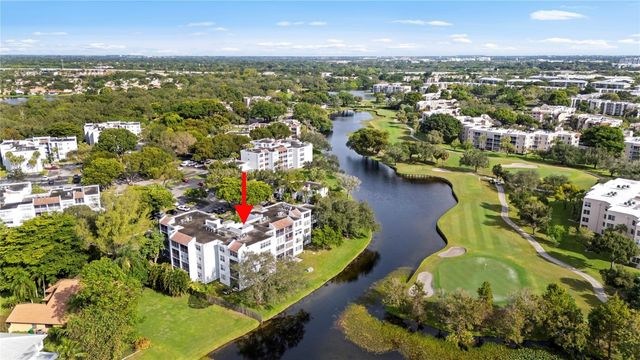 9470 Live Oak Place 409, Davie, FL 33324