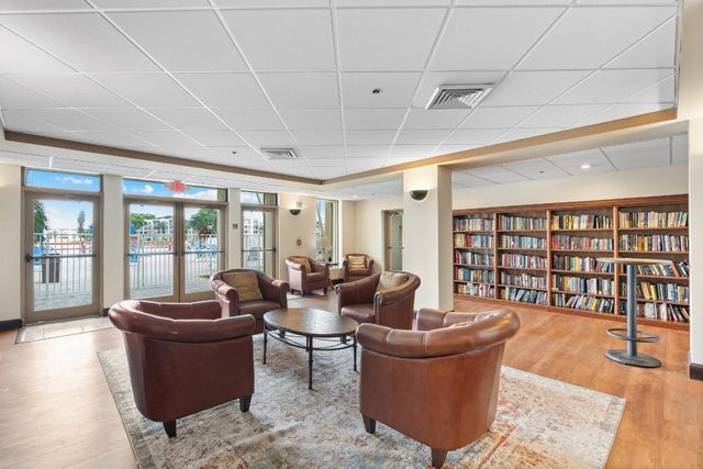 9470 Live Oak Place 409, Davie, FL 33324