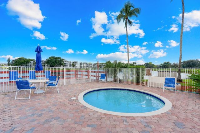 9470 Live Oak Place 409, Davie, FL 33324