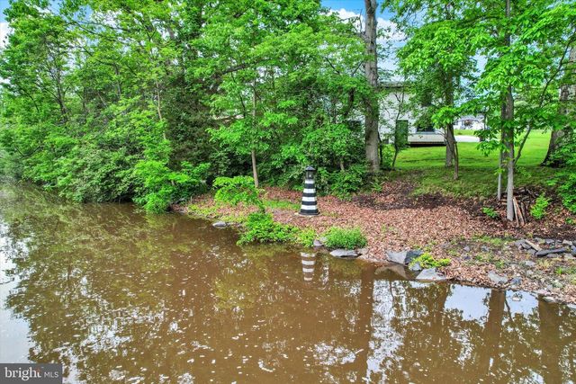 298 LAKE MEADE DR, East Berlin, PA 17316