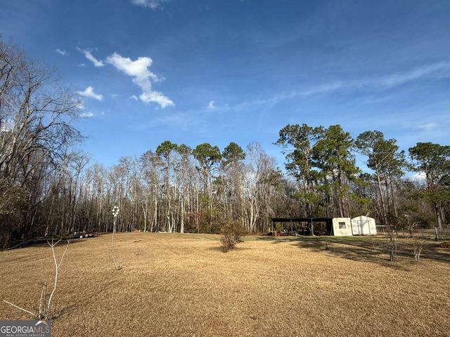 5686 Golden Isle W, Baxley, GA 31513