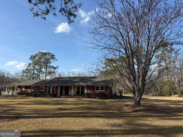 5686 Golden Isle W, Baxley, GA 31513