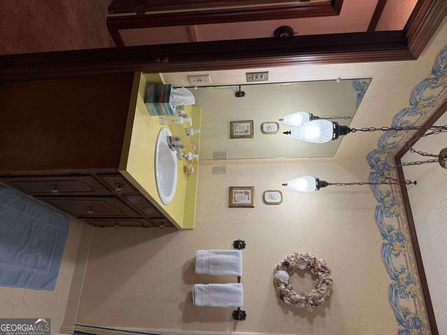 5686 Golden Isle W, Baxley, GA 31513