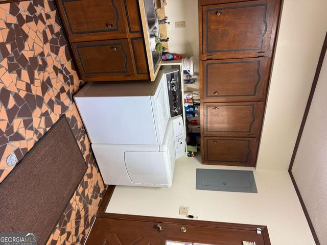 5686 Golden Isle W, Baxley, GA 31513