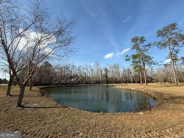 5686 Golden Isle W, Baxley, GA 31513