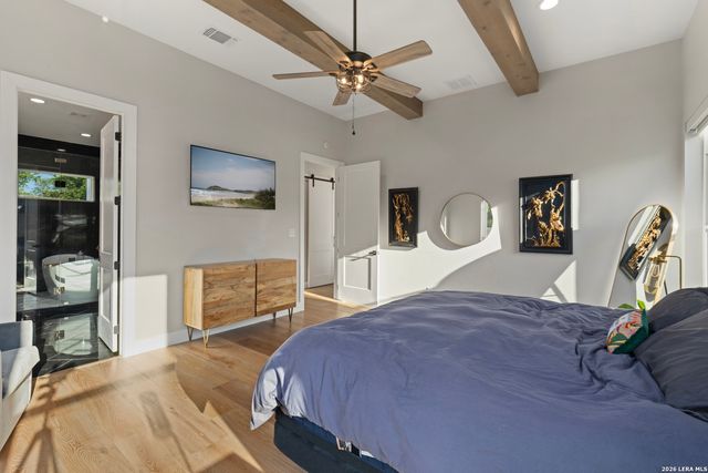 1025 GARRATY RD, Terrell Hills, TX 78209