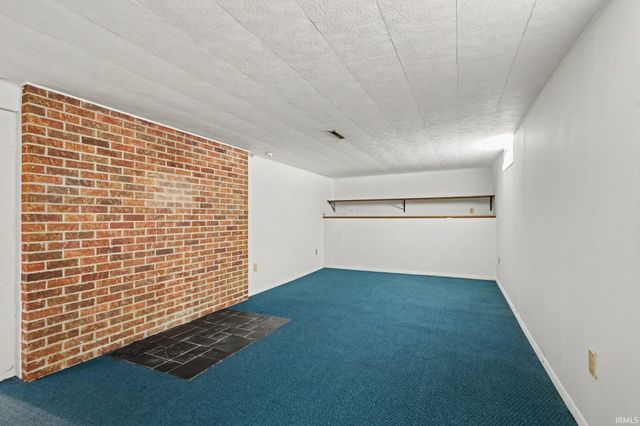 202 Strathmoor Avenue, Mishawaka, IN 46544