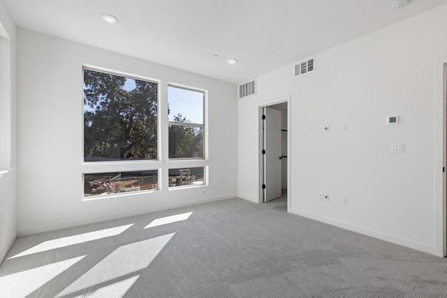 6710 Optimum Loop, San Jose, CA 95119