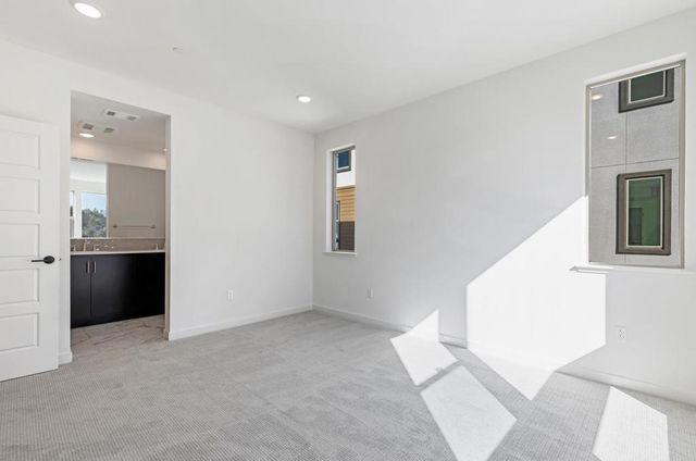 6710 Optimum Loop, San Jose, CA 95119