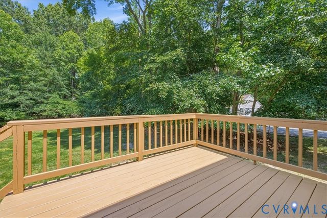 13801 Rockharvest Ct, Chester, VA 23836
