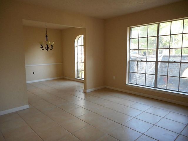 11226 Concho Street, Houston, TX 77072