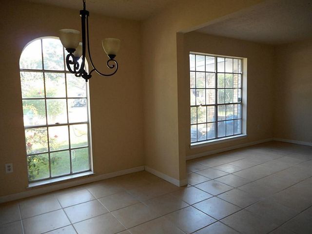 11226 Concho Street, Houston, TX 77072