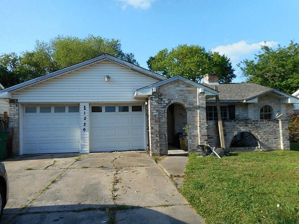 11226 Concho Street, Houston, TX 77072