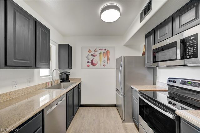 8000 Badura Avenue 2176, Las Vegas, NV 89113