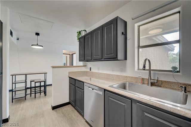 8000 Badura Avenue 2176, Las Vegas, NV 89113