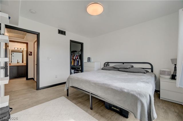 8000 Badura Avenue 2176, Las Vegas, NV 89113